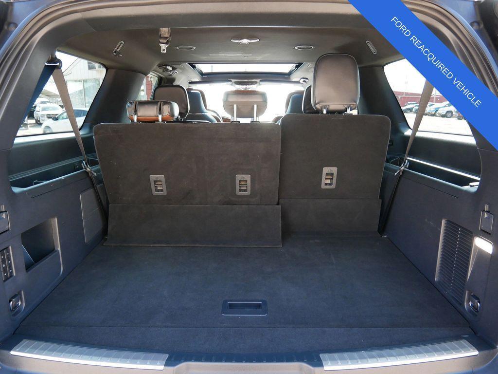 used 2024 Lincoln Navigator L car, priced at $66,499
