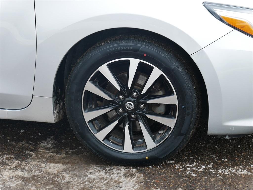used 2018 Nissan Altima car, priced at $9,999