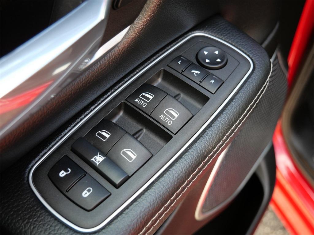 used 2022 Ram 1500 car, priced at $35,349