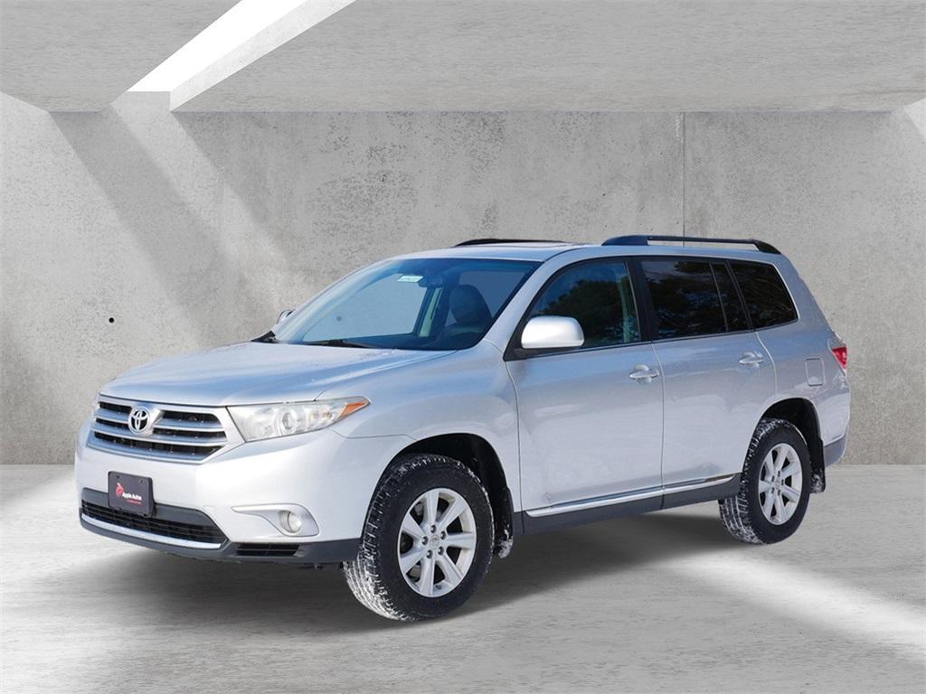 used 2012 Toyota Highlander car, priced at $7,999