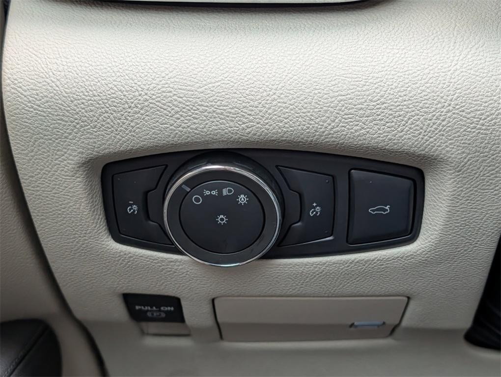 used 2018 Lincoln Continental car, priced at $23,999