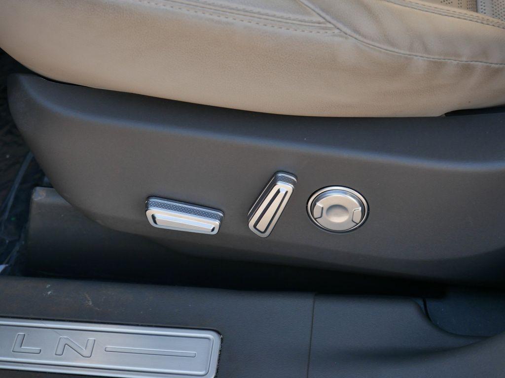 used 2024 Lincoln Nautilus car, priced at $47,999