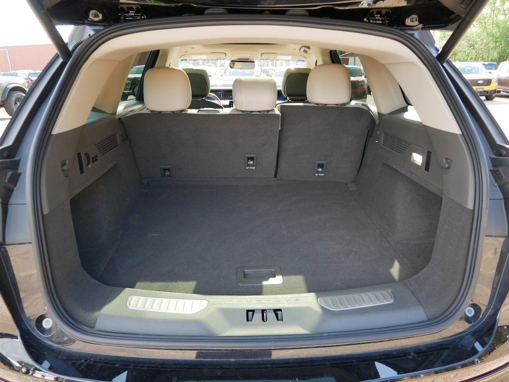 used 2024 Lincoln Nautilus car, priced at $47,999