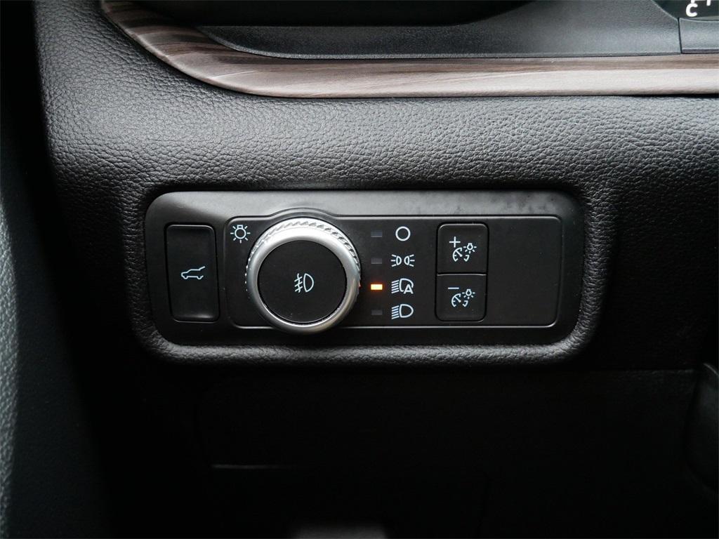 used 2021 Ford Explorer car, priced at $25,999