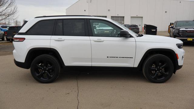 used 2023 Jeep Grand Cherokee car, priced at $31,347