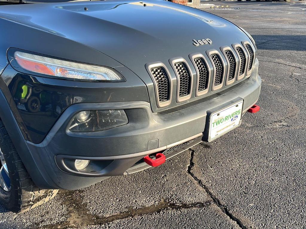 used 2016 Jeep Cherokee car, priced at $9,988
