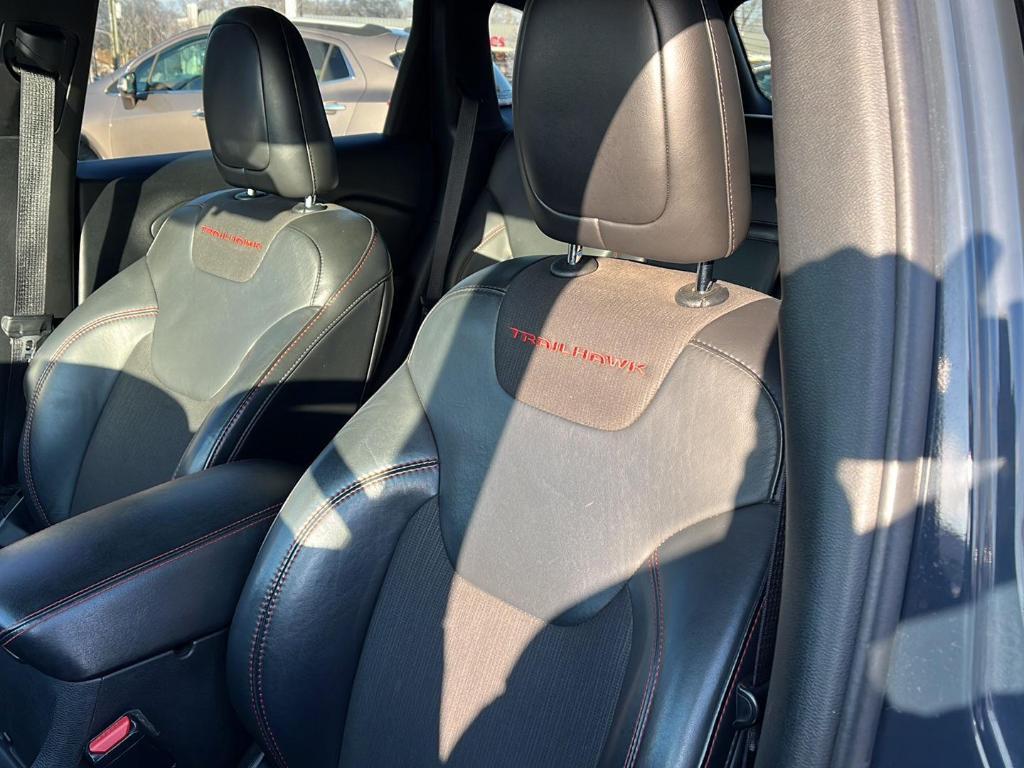 used 2016 Jeep Cherokee car, priced at $9,988