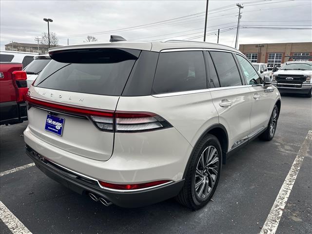 used 2025 Lincoln Aviator car