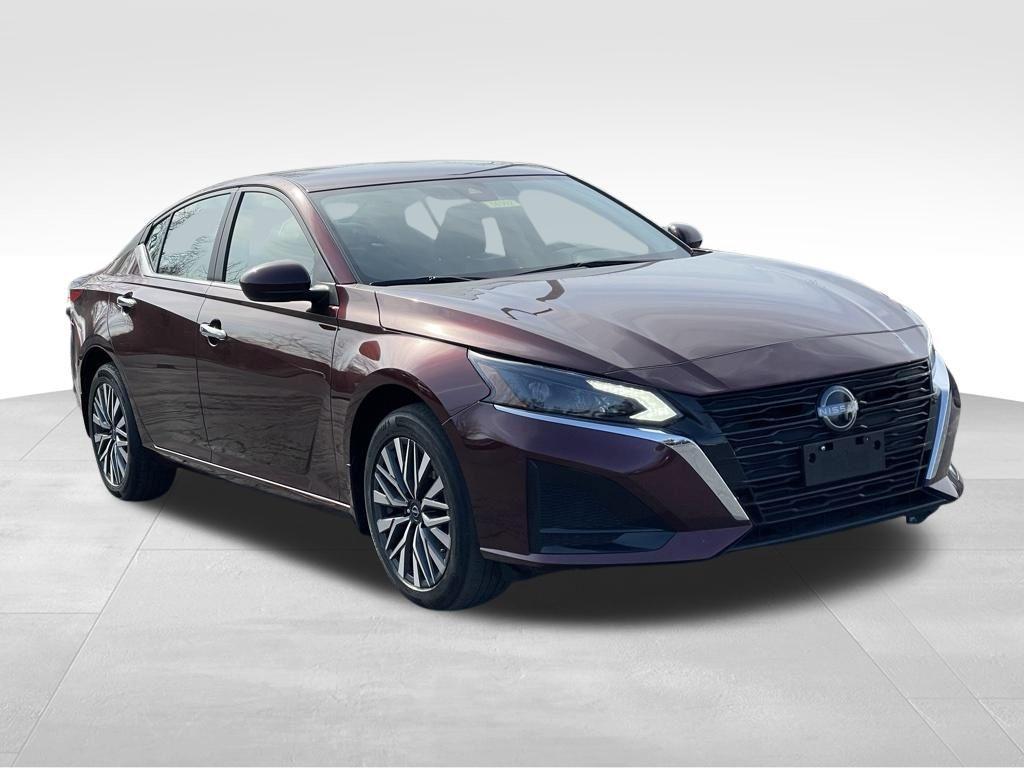 used 2024 Nissan Altima car, priced at $18,239