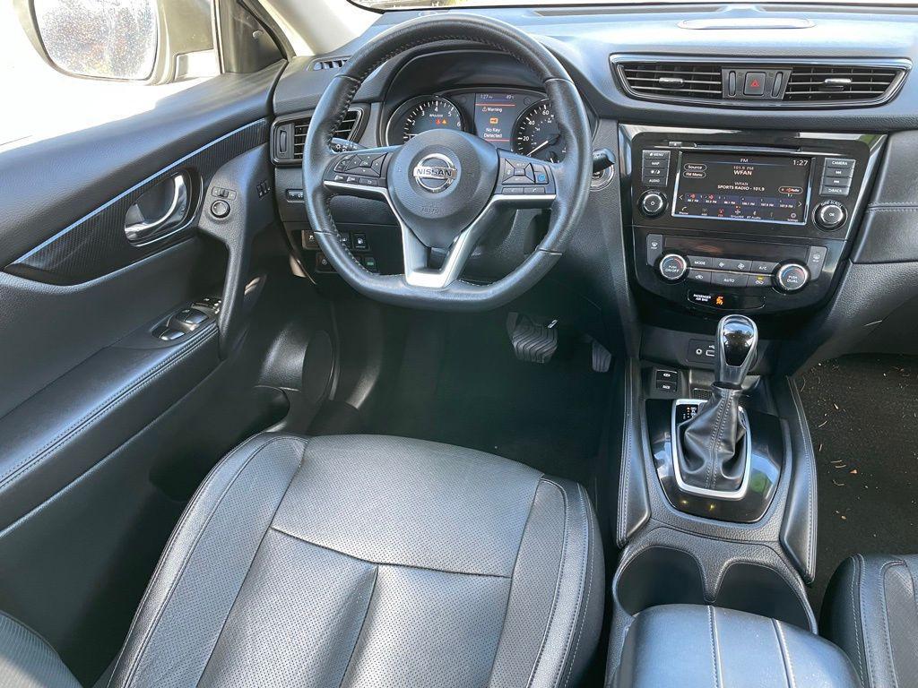 used 2020 Nissan Rogue car, priced at $18,400