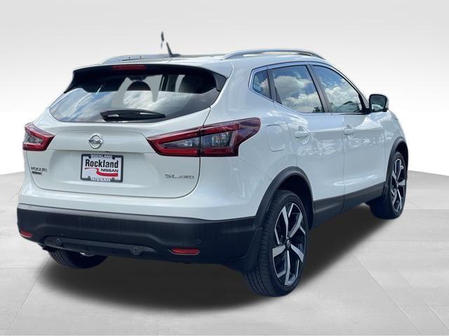 used 2021 Nissan Rogue Sport car, priced at $16,200