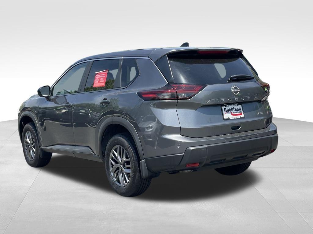used 2025 Nissan Rogue car, priced at $23,913