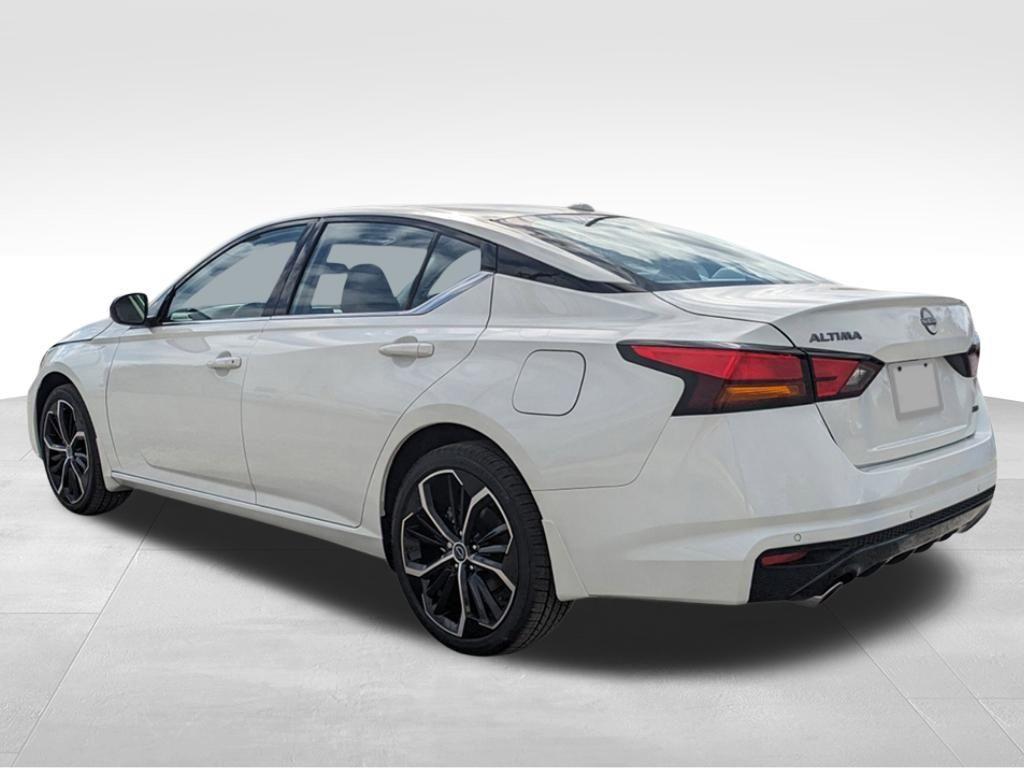 new 2025 Nissan Altima car, priced at $29,640