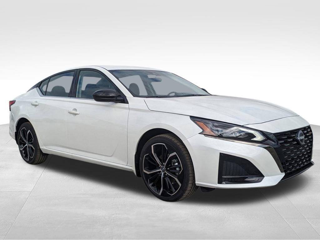 new 2025 Nissan Altima car, priced at $29,640
