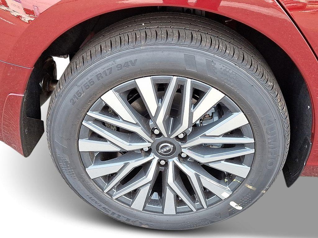 new 2025 Nissan Altima car, priced at $31,134