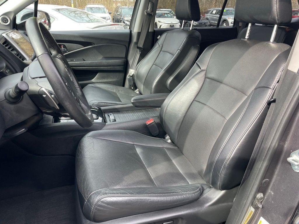 used 2018 Honda Pilot car, priced at $22,175