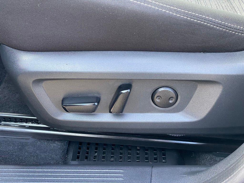 used 2023 Nissan Rogue car, priced at $22,565