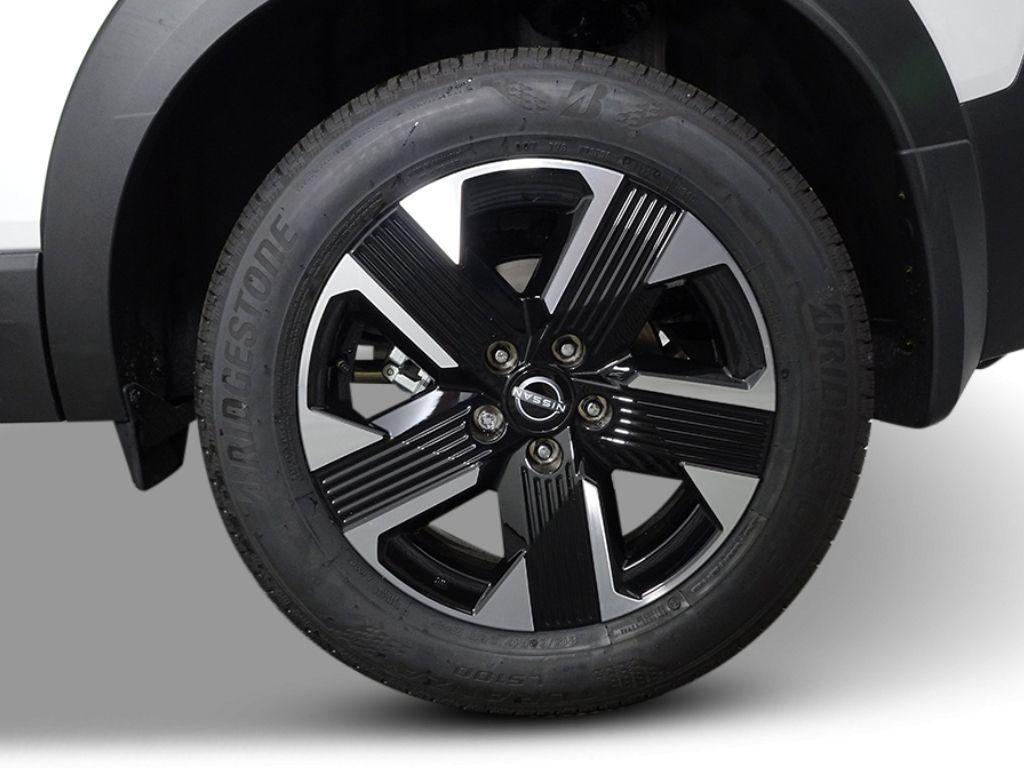 new 2026 Nissan Kicks car, priced at $27,445