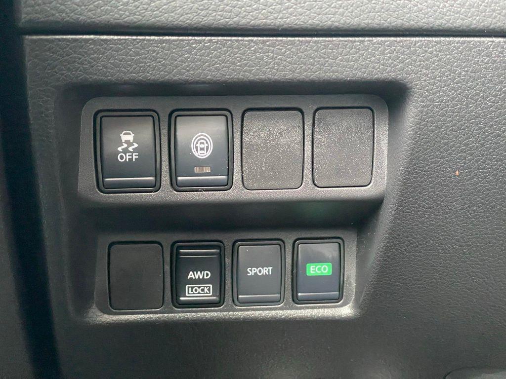 used 2020 Nissan Rogue Sport car, priced at $17,170