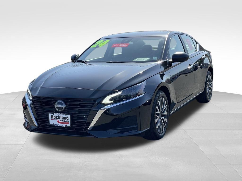 used 2024 Nissan Altima car, priced at $17,965