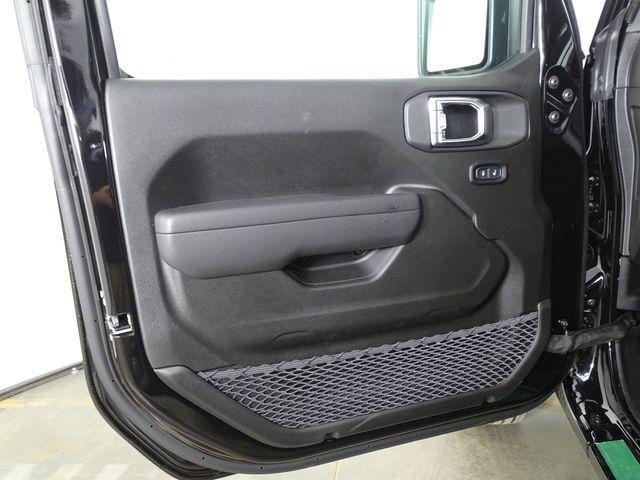 new 2026 Jeep Wrangler car, priced at $41,905