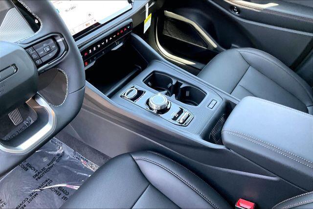 new 2026 Jeep Cherokee car, priced at $40,995