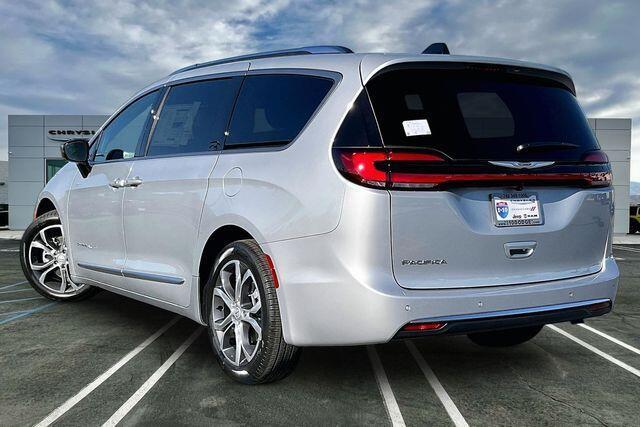 new 2026 Chrysler Pacifica car, priced at $54,546