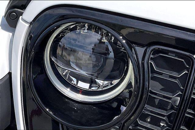 new 2026 Jeep Gladiator car, priced at $48,765