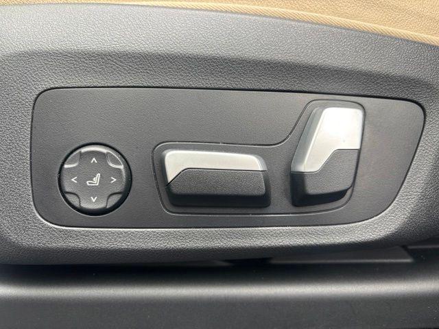 BMW X3 view 15