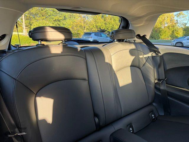 used 2024 MINI Hardtop car, priced at $26,990