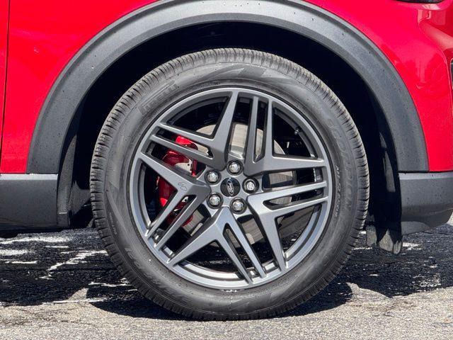 used 2025 Ford Explorer car, priced at $50,990