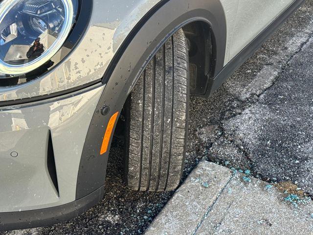 used 2023 MINI Hardtop car, priced at $24,990