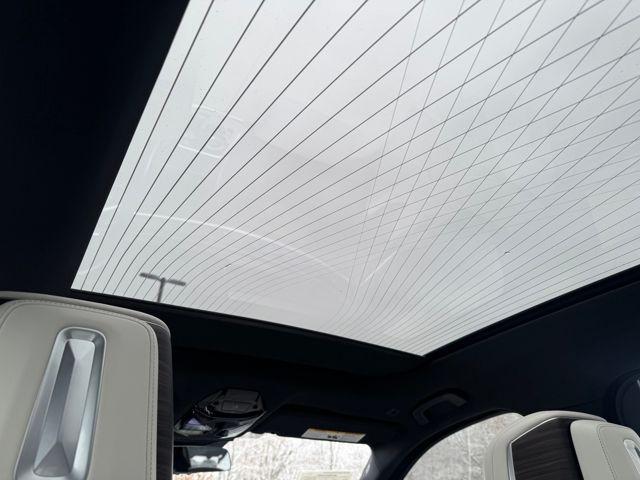 used 2023 BMW 760 car, priced at $76,924