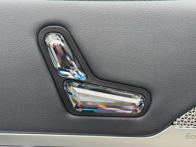 used 2023 BMW 760 car, priced at $76,924