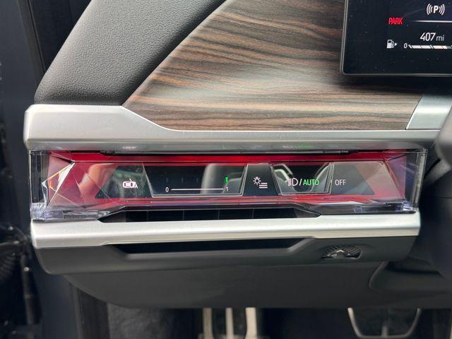 used 2023 BMW 760 car, priced at $76,924