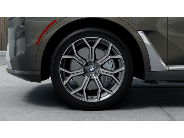 new 2026 BMW X7 car, priced at $96,175