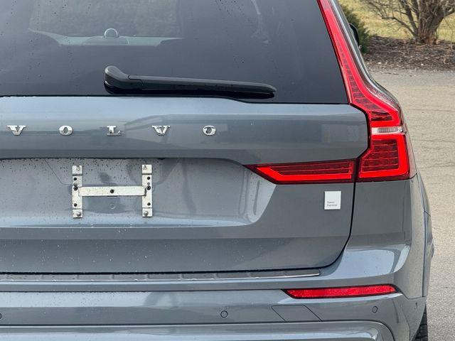 used 2023 Volvo XC60 Recharge Plug-In Hybrid car, priced at $49,878