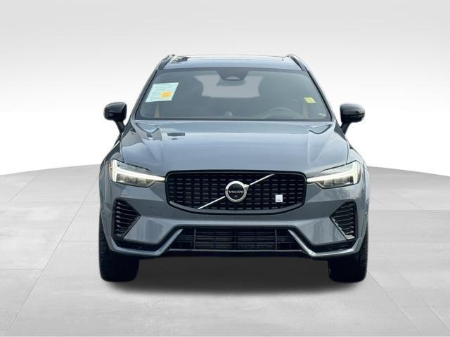 used 2023 Volvo XC60 Recharge Plug-In Hybrid car, priced at $49,878
