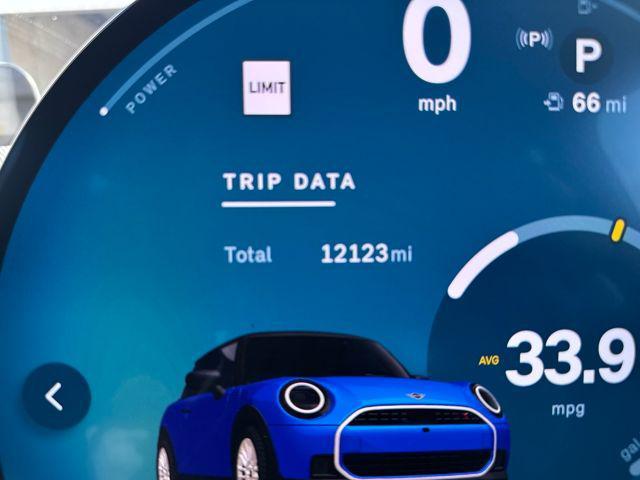 used 2025 MINI Hardtop car, priced at $29,990