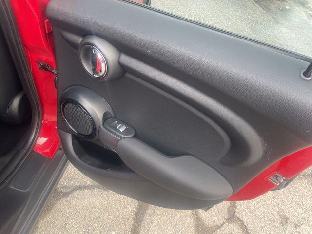 used 2022 MINI Hardtop car, priced at $14,990