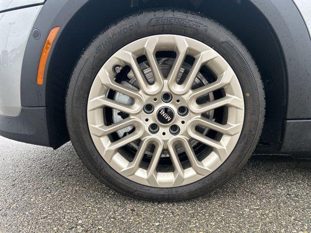 new 2026 MINI Hardtop car, priced at $38,275