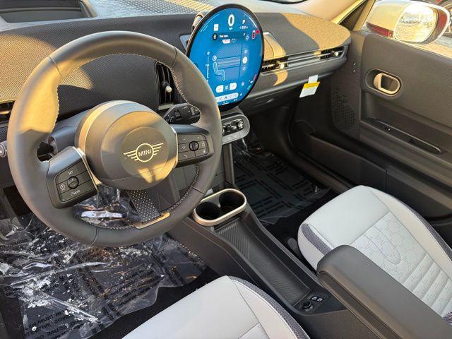 used 2025 MINI Hardtop car, priced at $33,945