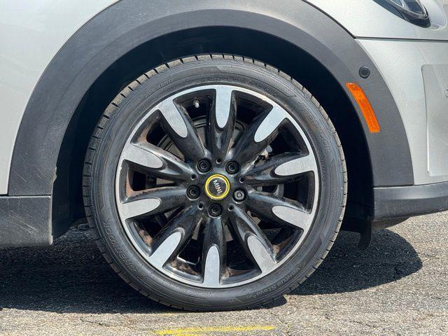 used 2024 MINI Hardtop car, priced at $26,990