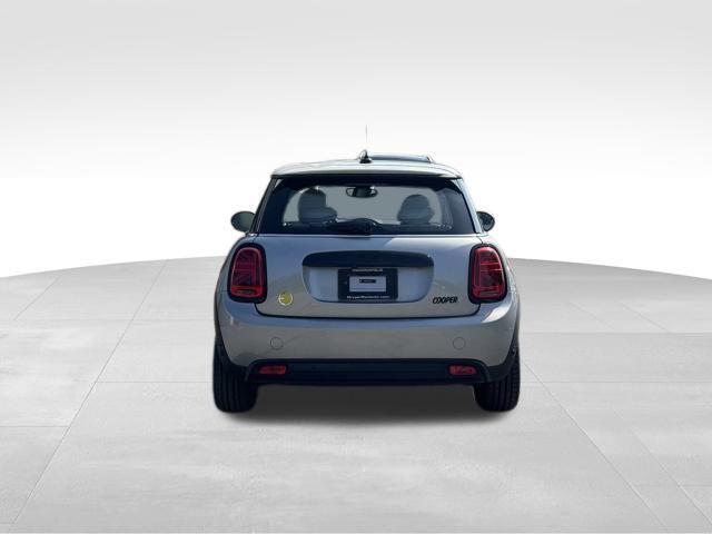used 2024 MINI Hardtop car, priced at $26,990