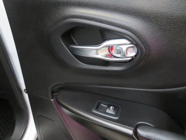 used 2020 Jeep Cherokee car, priced at $19,991