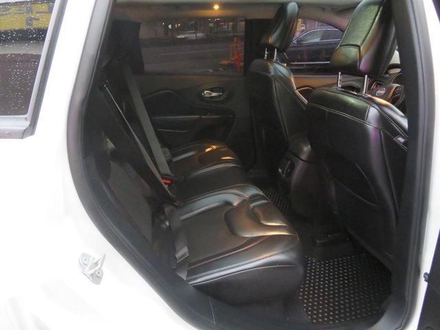 used 2020 Jeep Cherokee car, priced at $19,991