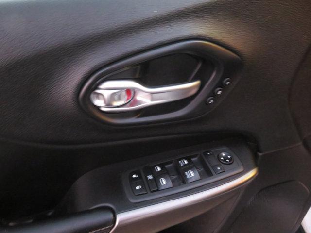 used 2020 Jeep Cherokee car, priced at $19,991