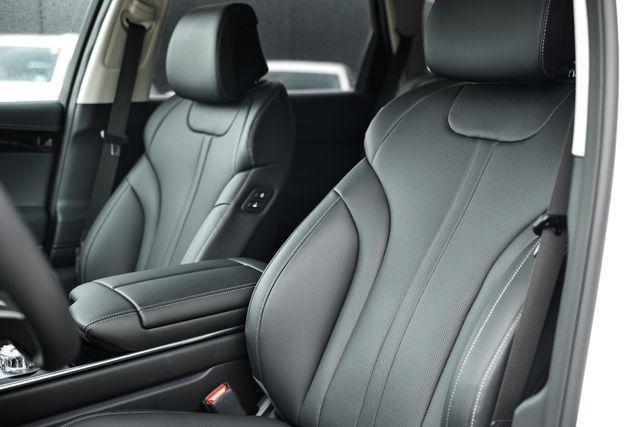 used 2025 Genesis GV80 car, priced at $50,814