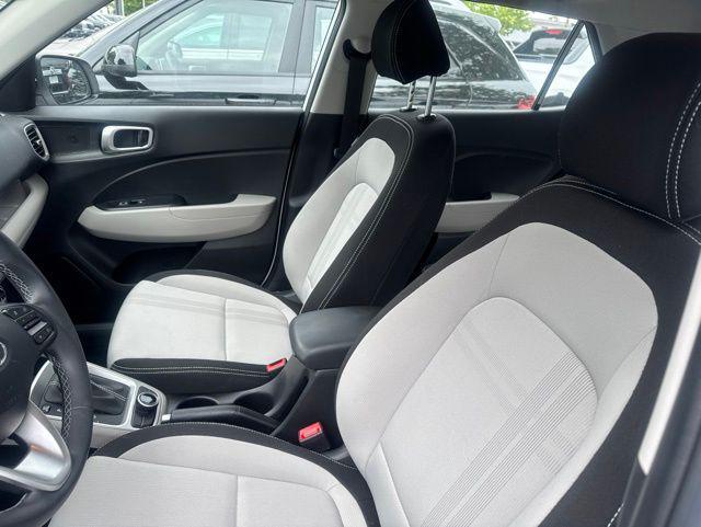 used 2025 Hyundai Venue car, priced at $22,907