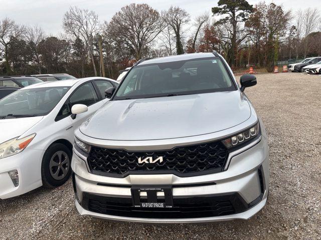 used 2022 Kia Sorento car, priced at $23,580